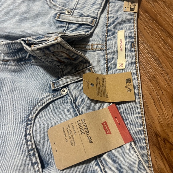 PacSun Levi’s abraided art super low loose - Picture 4 of 6